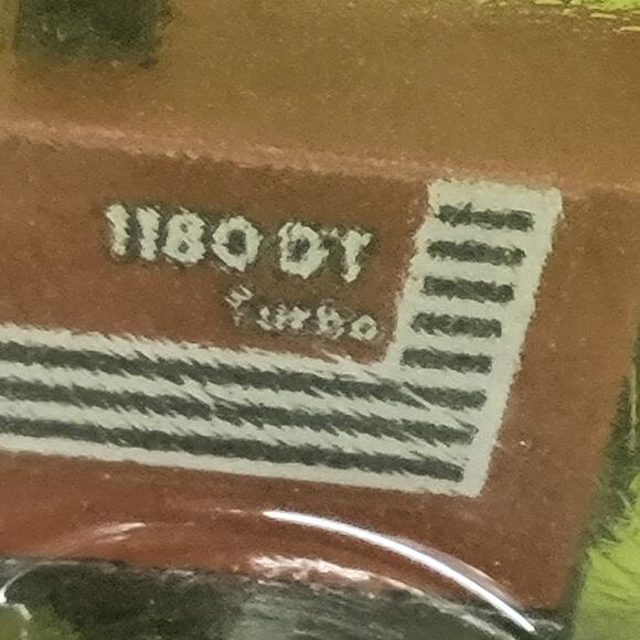 Vintage mini toys Inc 1/64 scale Hesston 1180 DT Turbo tractor brown/white - Picture 3 of 9